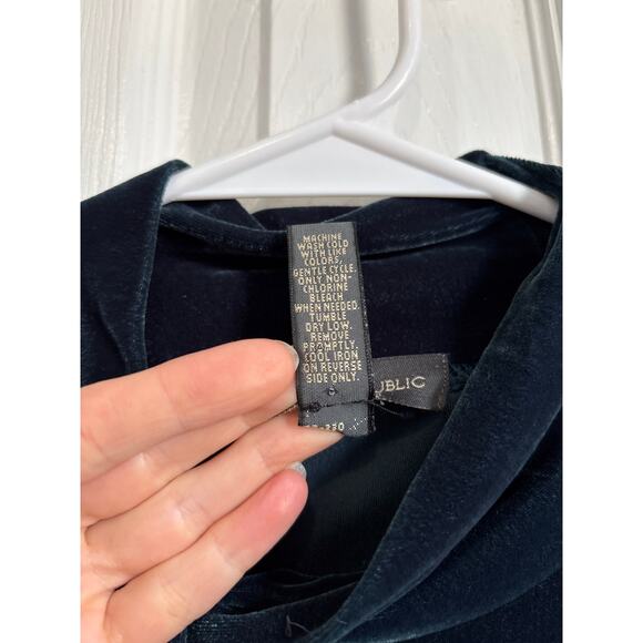 Vintage Banana Republic Blue Green Mock Neck Velour Top Large - Picture 6 of 6